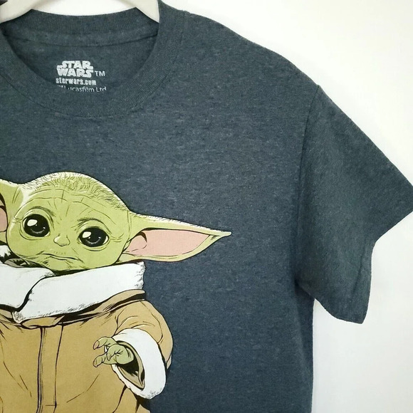 Stars Wars The Mandalorian The Child Womens T-shirt Size Small Gray Short Sleeve - Picture 7 of 10